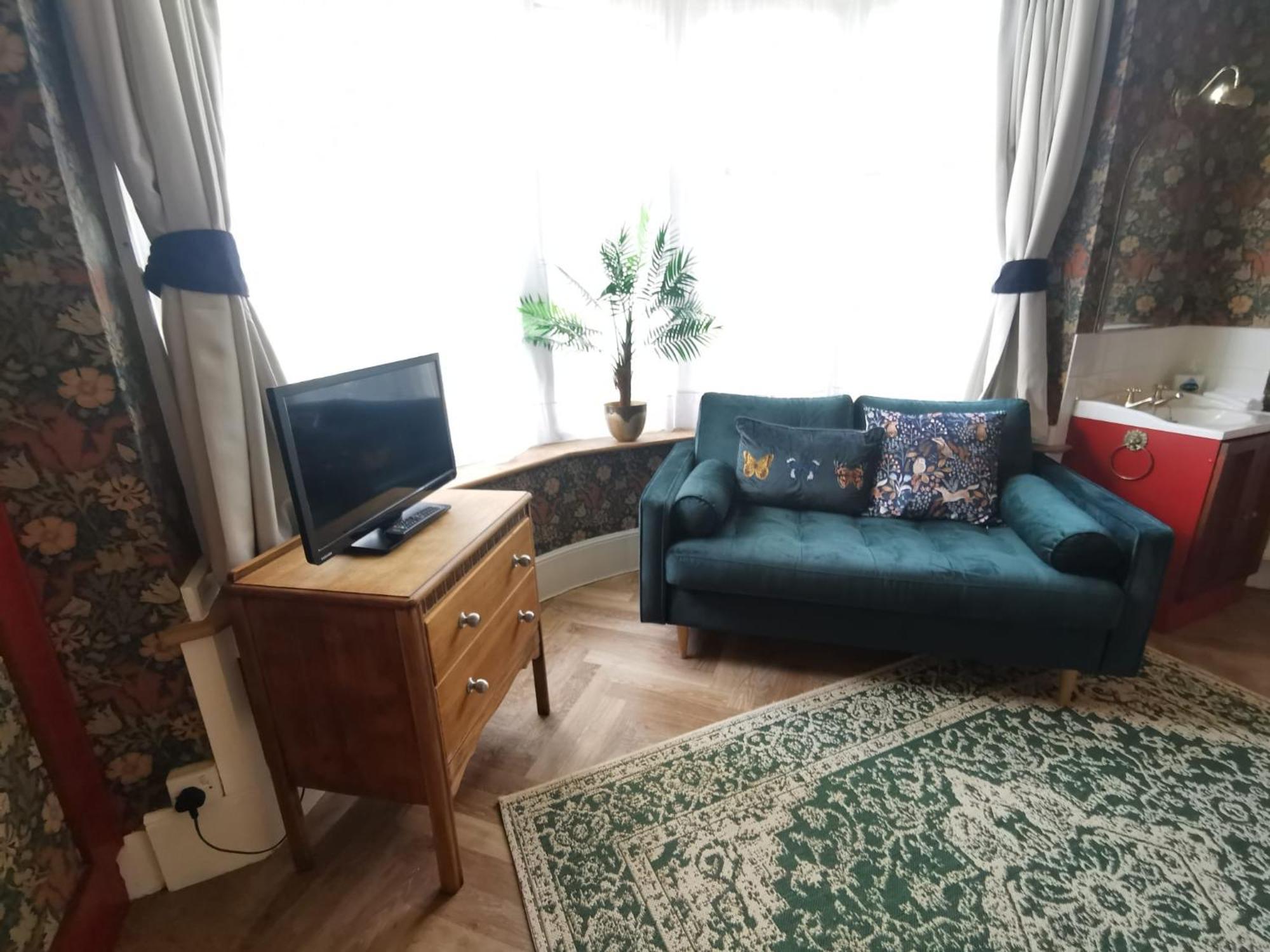 William Morris, Spacious Ground Floor Lux Double Bedroom Bexhill-on-Sea Dış mekan fotoğraf